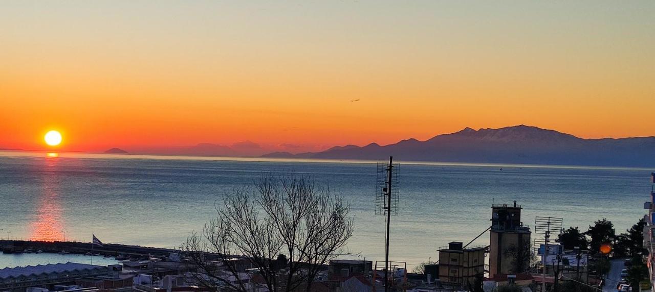 Evris House Panoramic Sea View Lägenhet Kavala Exteriör bild